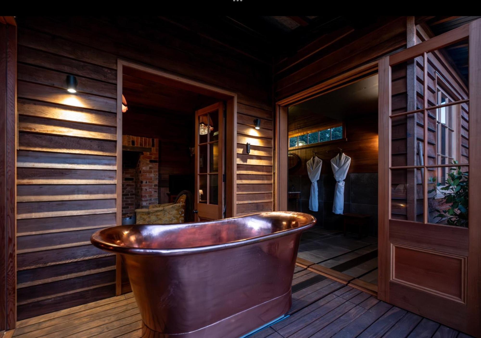 Old Bishop'S Quarters Heritage, Modern & Unique Accommodation โฮบาร์ต ภายนอก รูปภาพ